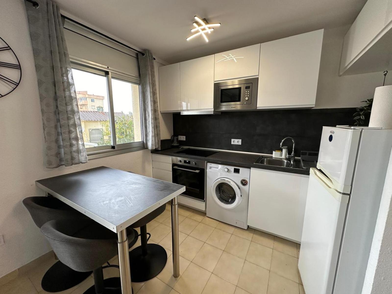 Bonito Cerca De La Playa Apartamento Rosas